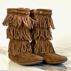 Minnetonka 3-Layer Fringe Brown Suede Boot Leather Boho Country 2658 Kid Size 1